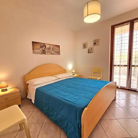 Holiday home Helle Editerrane Mit Terrasse Und Garten Nur 50 Meter Vom Meer Entfern - B57444 *